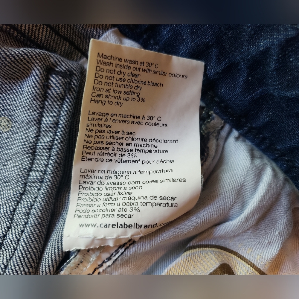Care Label Jeans - Picture 5 of 12
